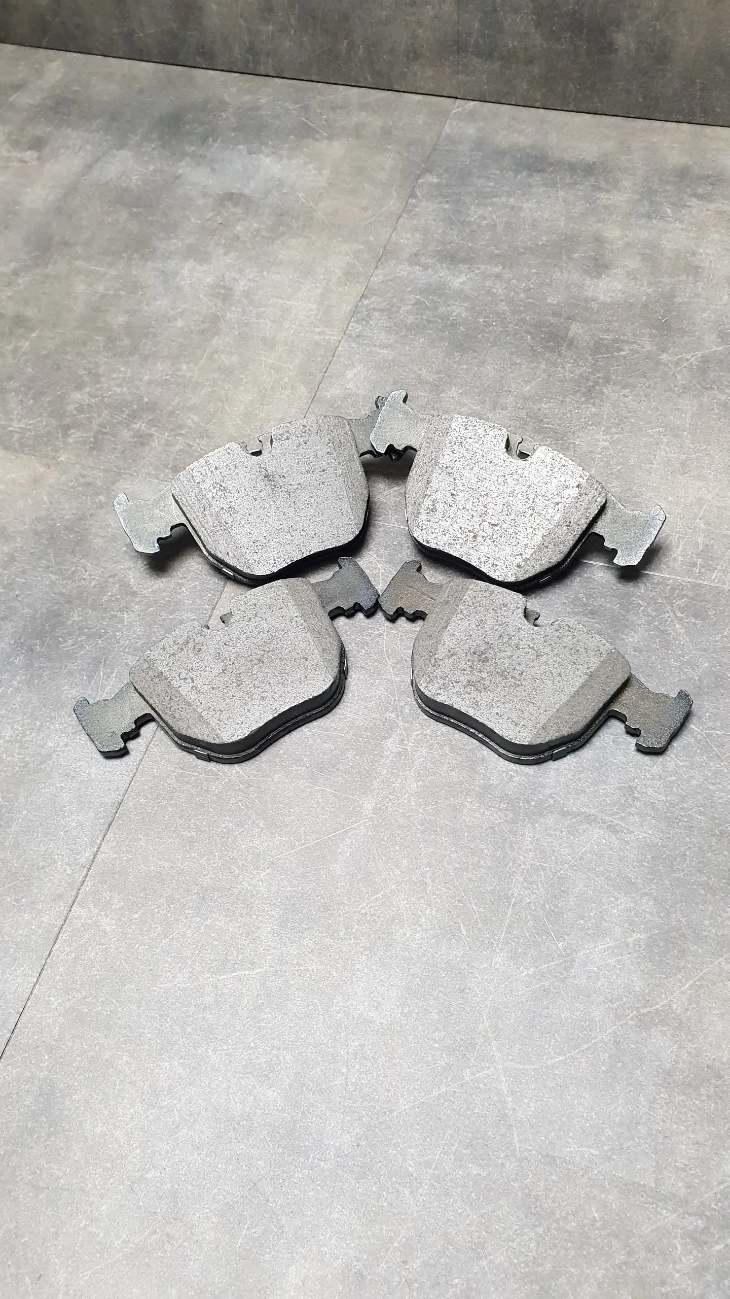 Колодки тормозные пер  X5 E53; E39 [530i M54, M62 с 09.97 по 07.03], E38 [740i M60,M62]