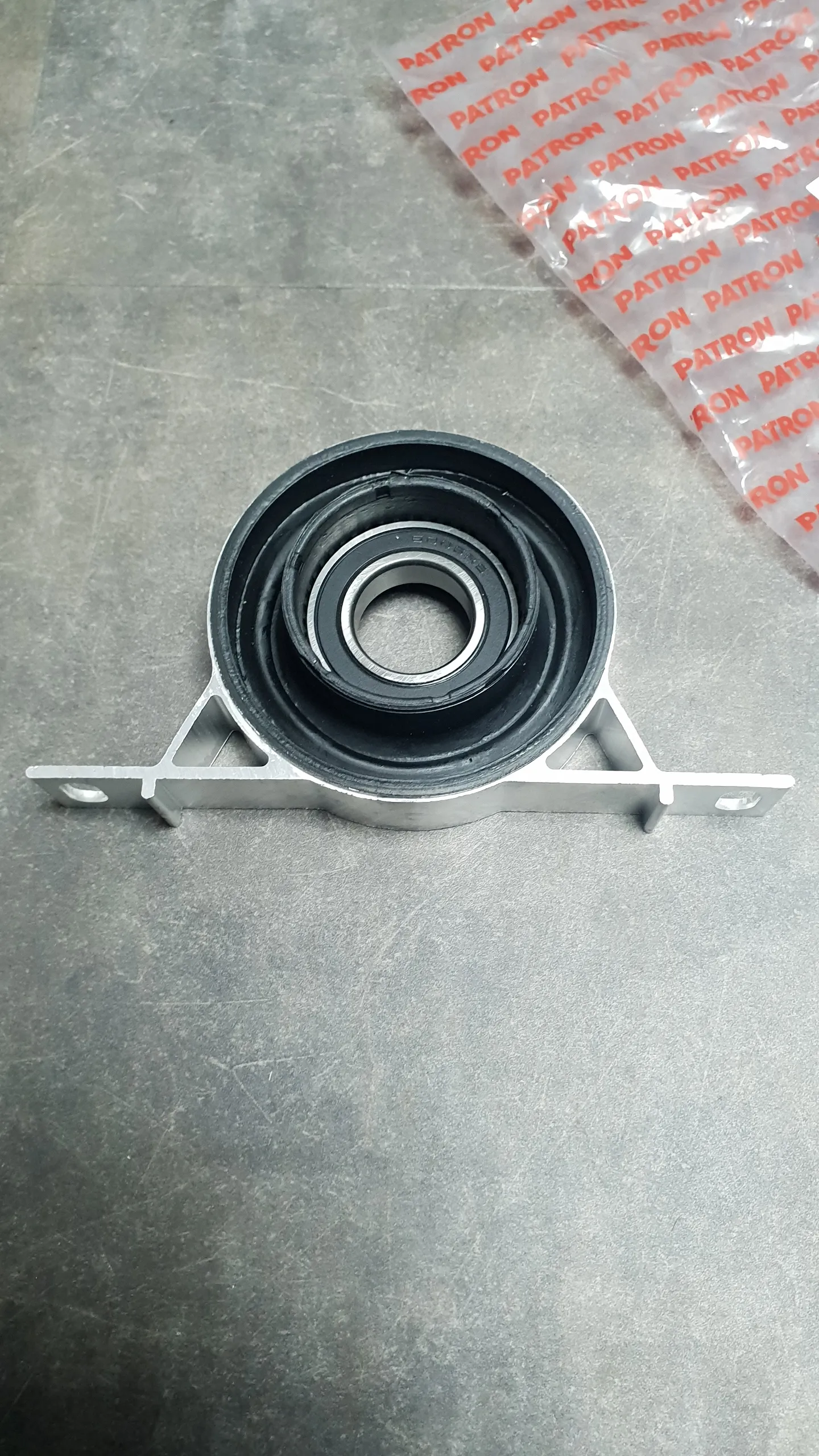 Подвесной подшипник кардана E46, E39