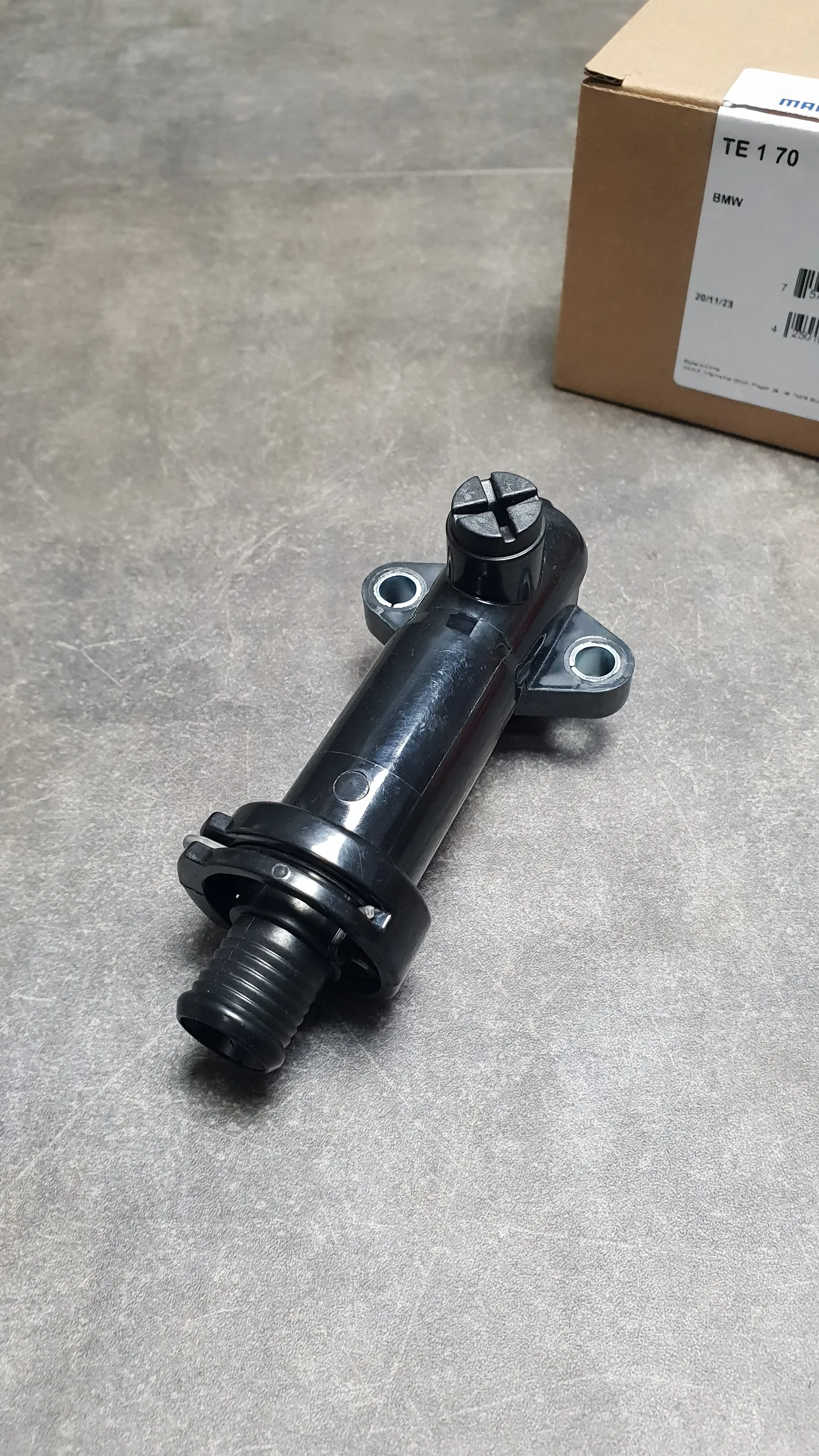 Термостат системы AGR M47,M47N,M57,M57N,N57 [E81,E46,E90,E39,E60,E65,E53,E83,E70,E71]