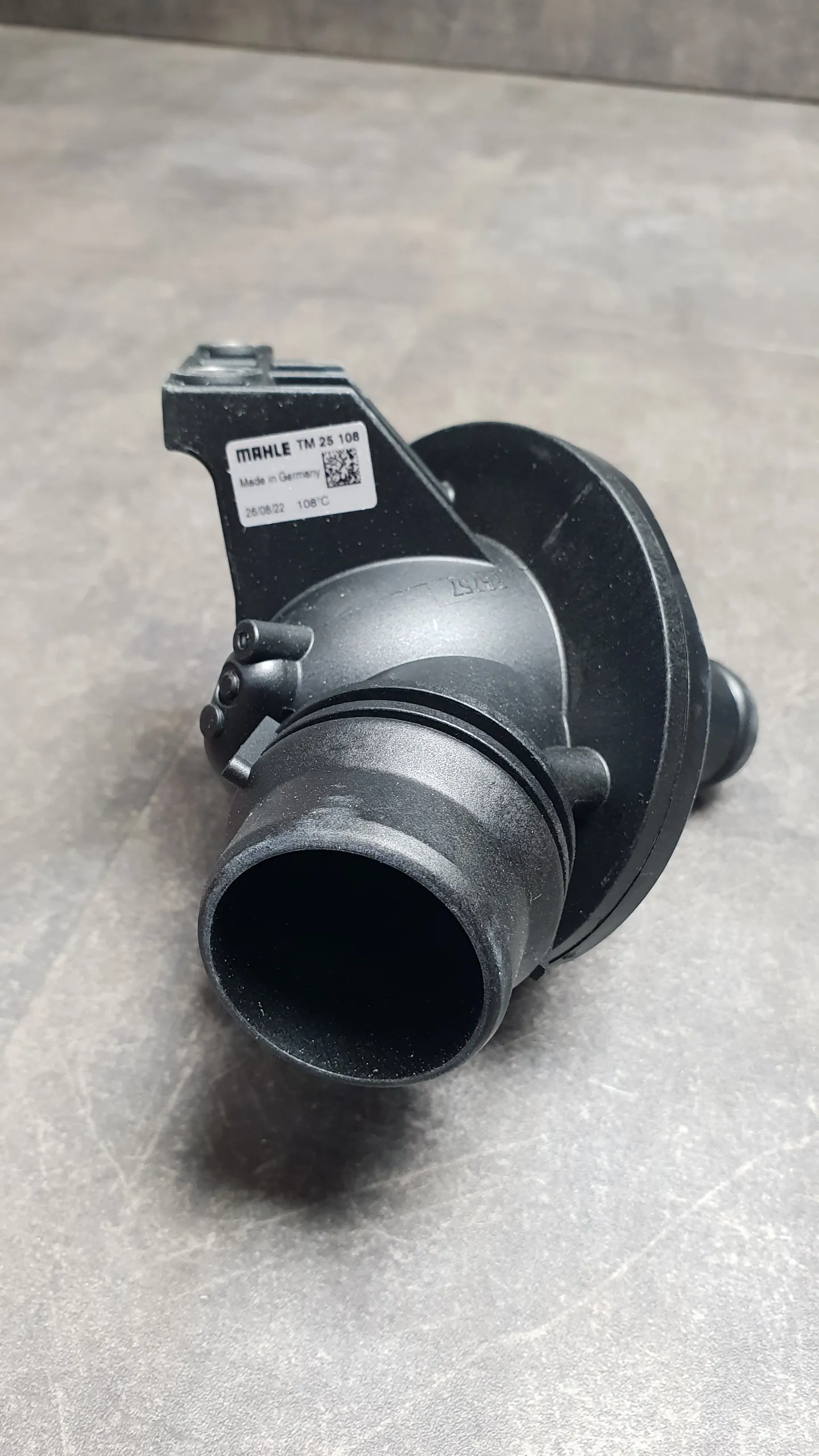 Термостат N20,N26 (F20-23, 30-36, 07-18), X1 E84, X3 F25, X4 F26, X5 F15, X6 F16 (см. вин)