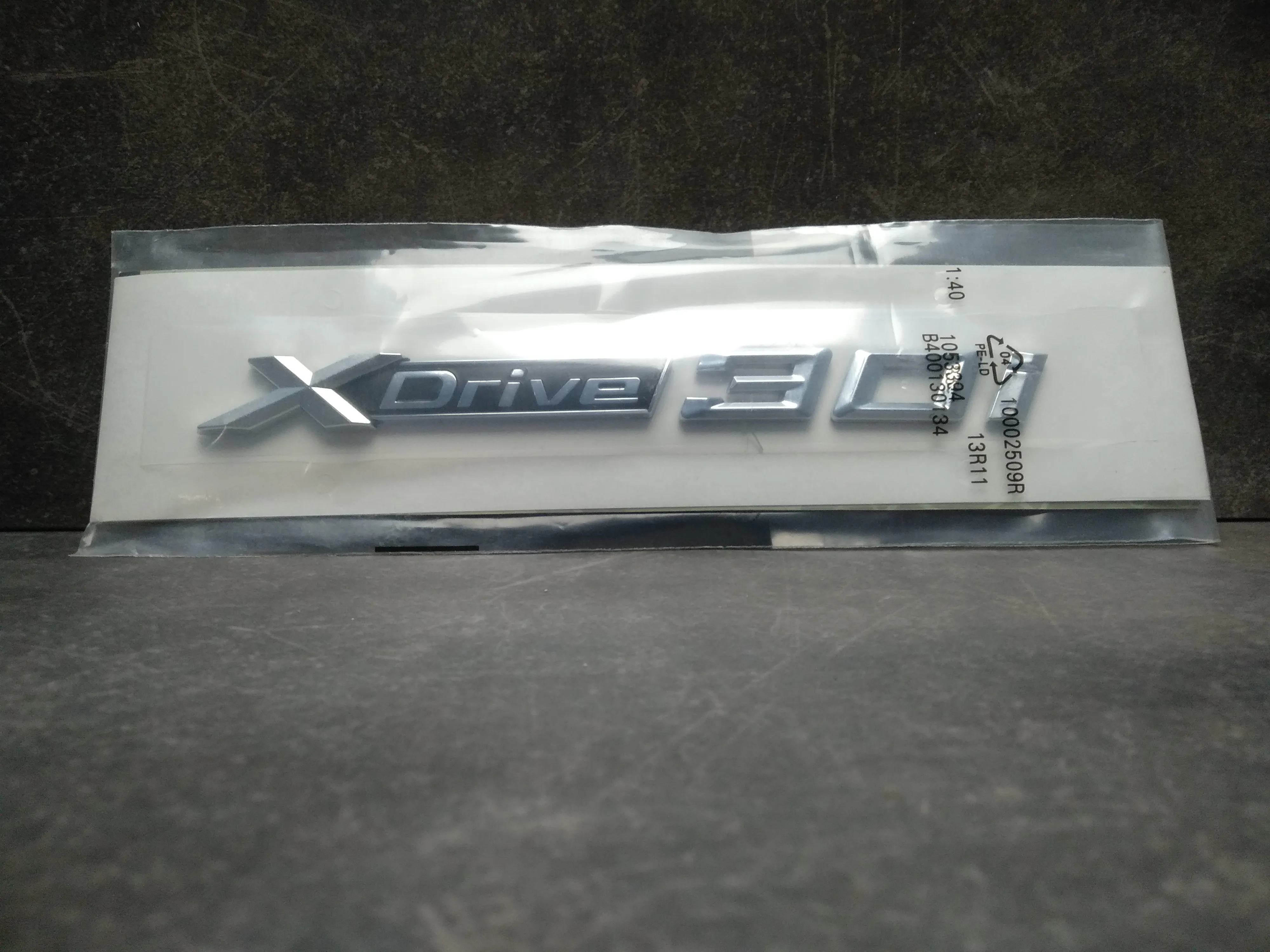 Наклейка "XDrive 30i"